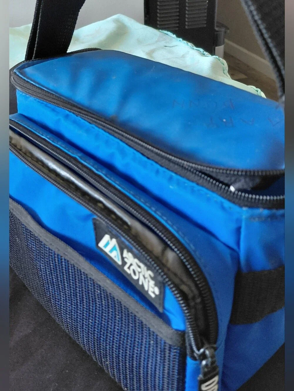Arctic Zone Blue Insulated Lunch Bag